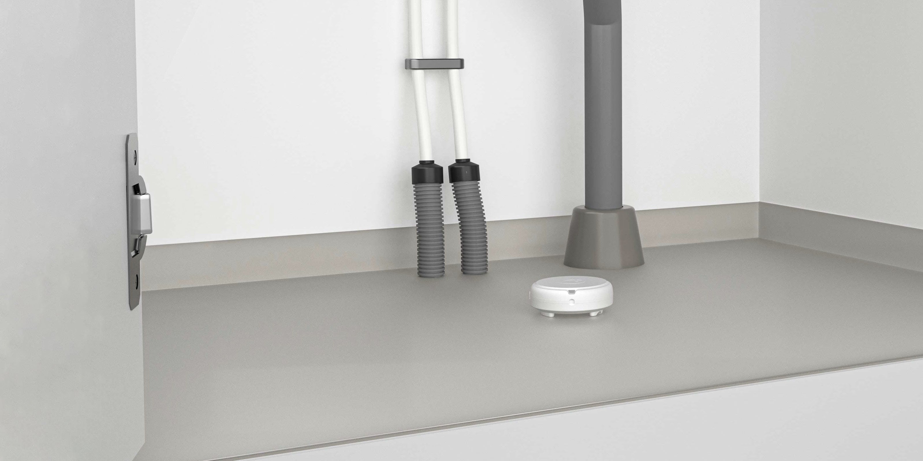 LK CubicSecure Smart vattenfelsbrytare inkl 1 st LK CubicDetector inklusive Monterat & Klart